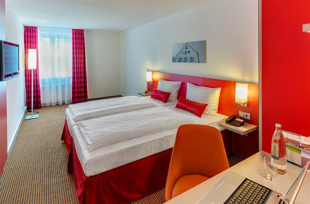 Отель Ibis Styles Неккарзульм Экстерьер фото