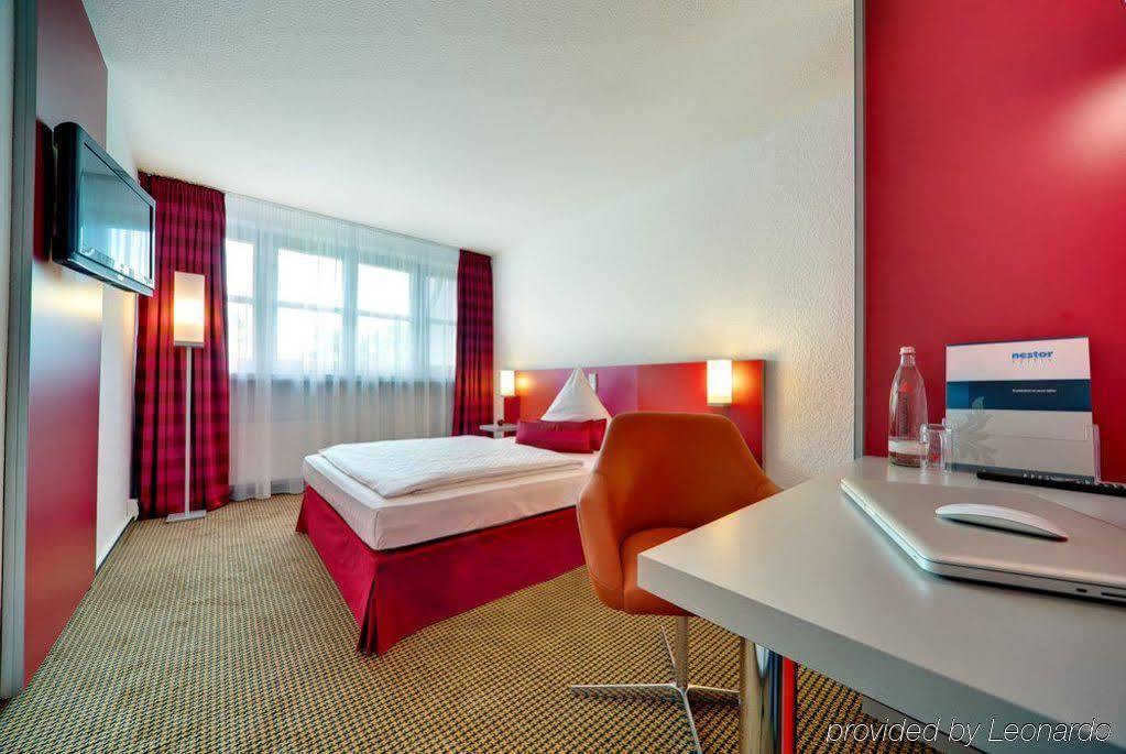 Отель Ibis Styles Неккарзульм Экстерьер фото